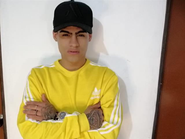 danyelbigcockxl Vorschaubild