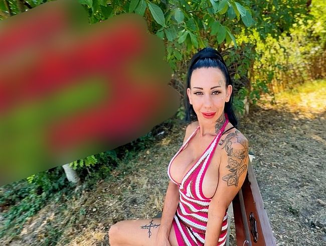 CANDYS DREI LÖCHER, ZWEI MELONEN & EIN HEFTIGER Cum***t