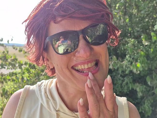 schw**zlut**hen und sper*a auf der Brille