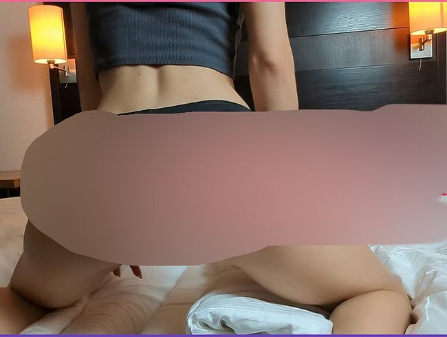 ?ana* Mania-Eingeölt zum ersten krassen ana*orgasmus.